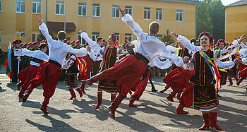 Hopak-Aufführung in der Ukraine 2014