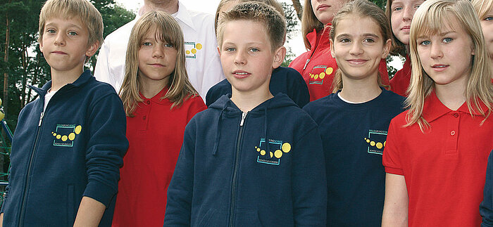 Schulkleidung an der Waldgrundschule in Hohen Neuendorf