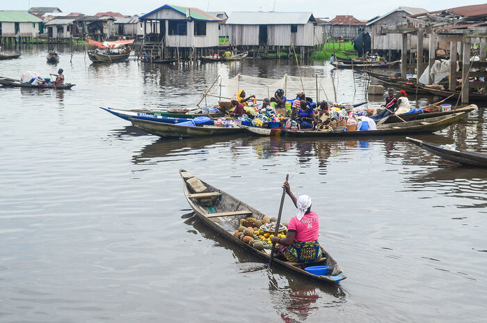 Händler auf Booten in Ganvié
