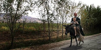 Auf dem Esel in Tadschikistan