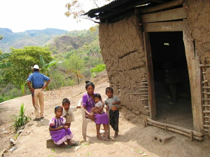 Typisches Wohnhaus auf dem Land in Honduras