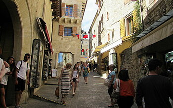 Touristen in San Marino