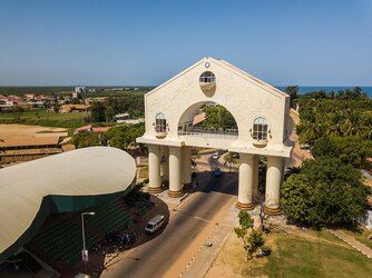 Sehenswürdigkeit in Banjul: Triumphbogen