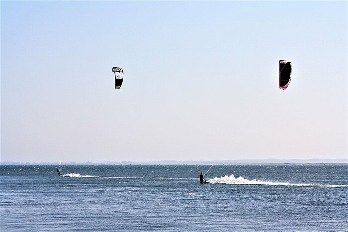 Kitesurfer vor Fehmarn