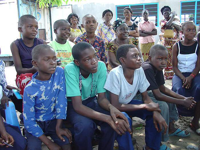 Kinder und Frauen in Kinshasa 2010