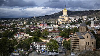 Blick auf die Hauptstadt von Georgien
