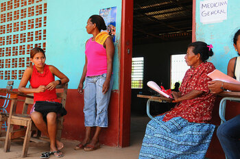 Frauen und Mädchen in Puerto Cabezas