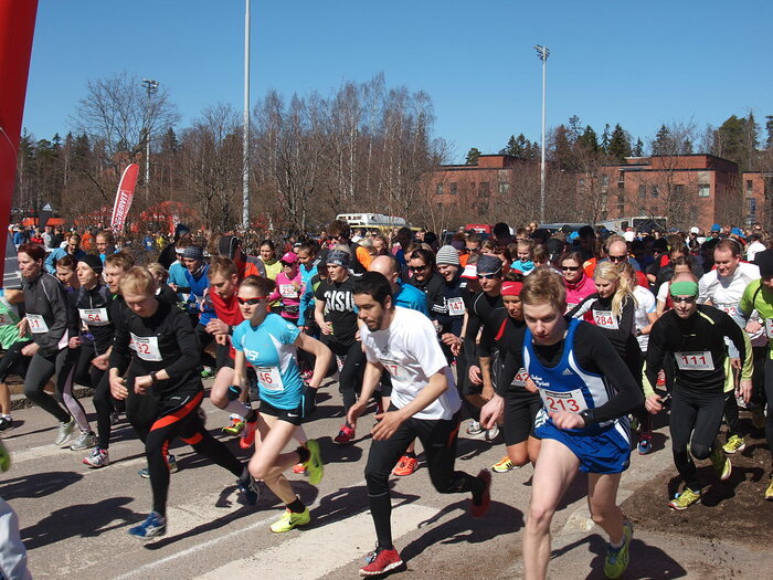 Länsiväyläjuoksu, Laufveranstaltung in Finnland, 2013