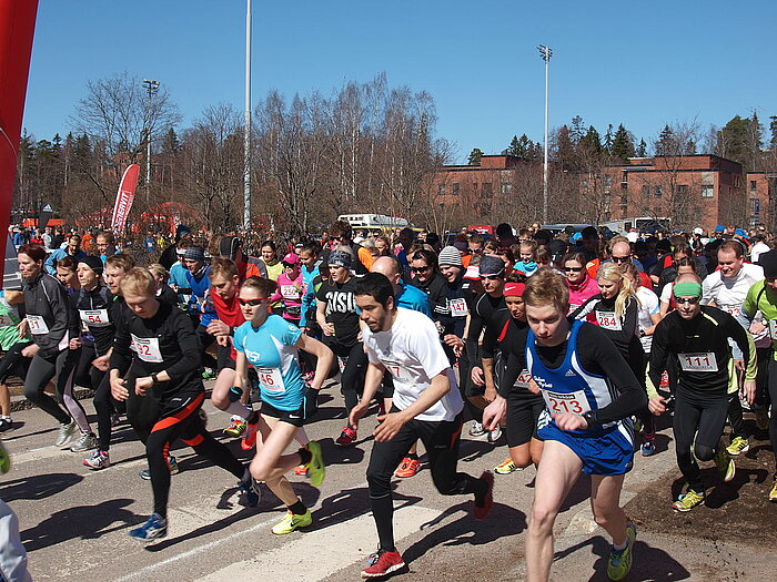 Länsiväyläjuoksu, Laufveranstaltung in Finnland, 2013