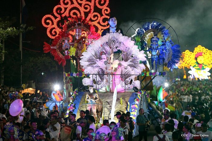 Karneval in Managua 2016