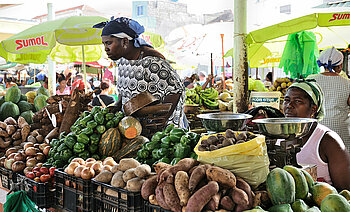 Markthalle in Praia