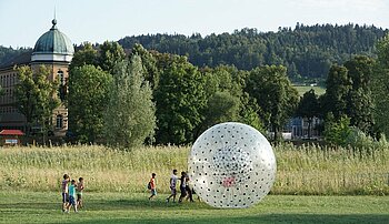 Spielende Kinder