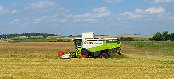 Mähdrescher in Weißrussland: Die Landwirtschaft spielt in Belarus nur eine kleine Rolle