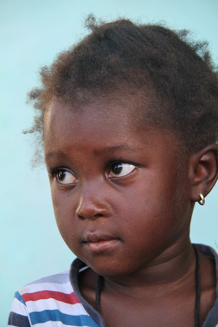 Kleinkind aus Gambia