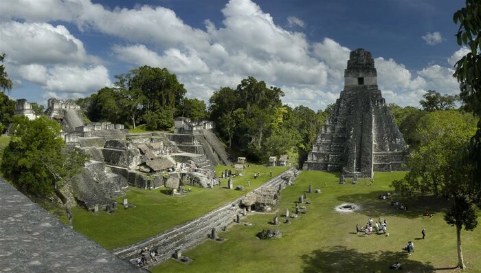 Blick über Tikal