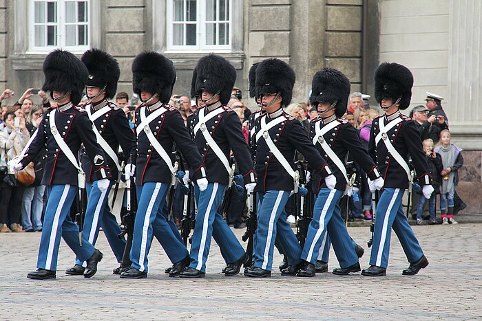 Königliche Wache vor Schloss Amalienborg