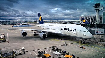 Flugzeug auf dem Flughafen Frankfurt