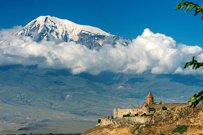 Kloster Chor Wirap und Ararat