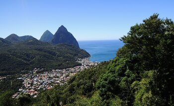 Piton St. Lucia