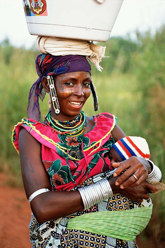 Frau und Kind in Benin