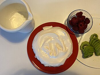 Pavlova Früchte