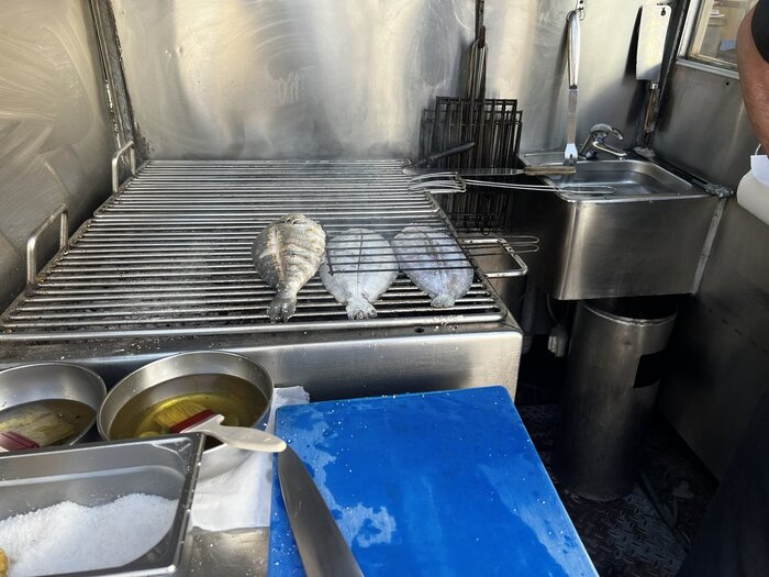Portugiesische Seezunge auf dem Grill Seezunge auf dem Grill