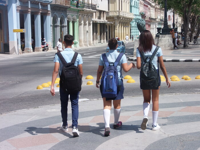 Schulkinder in Havanna