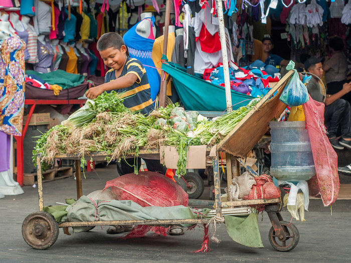 Kinderarbeit: Straßenverkauf in Maracaibo