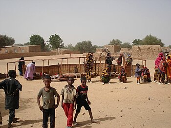 Kinder in Niger Kinder in Inatès