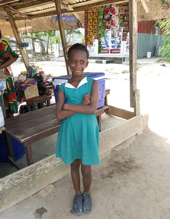 Bildung in Ghana: Schülerin