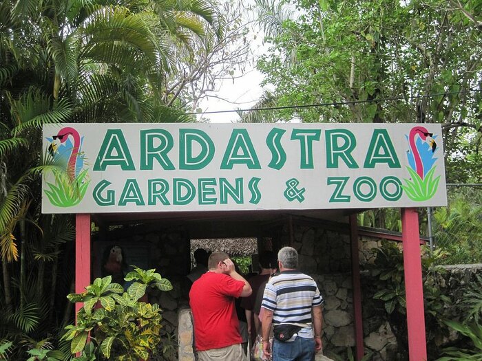 Eingang zum Zoo in Nassau