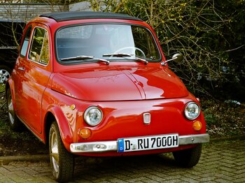 Roter Fiat