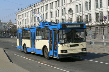 Verkehr in Belarus: Oberleitungsbus in Minsk