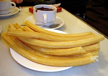 Churros mit heißer Schokolade