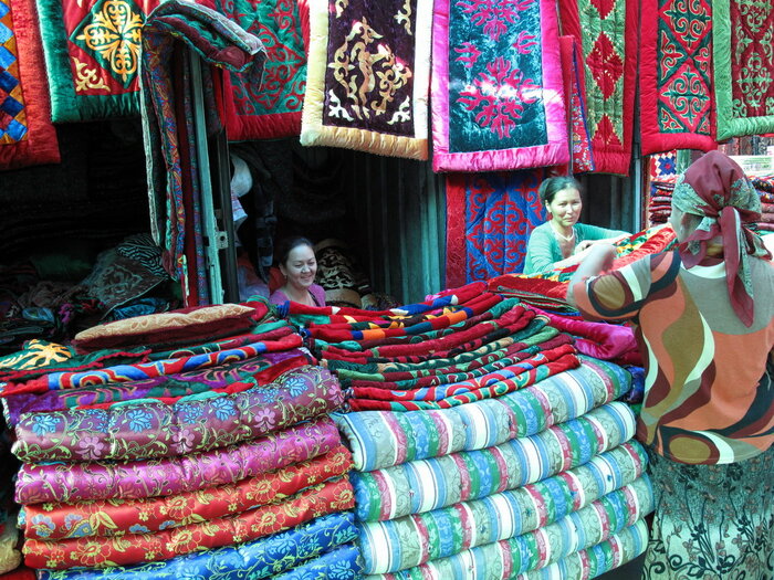Verkauf von Textilien in Kirgisistan