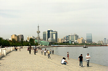 Promenade in Baku