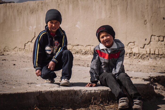 Zwei kirgisische Kinder