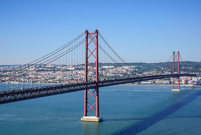 Ponte 25 de Abril in Lissabon