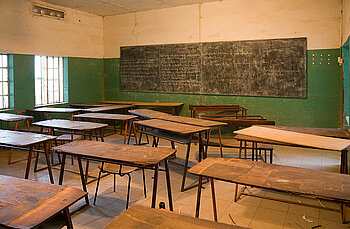 Klassenraum in Gambia