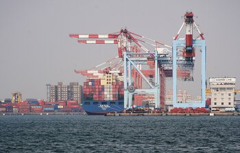 Export in Taiwan: Hafen von Kaohsiung