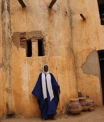 Muezzin in einer Moschee in Mali