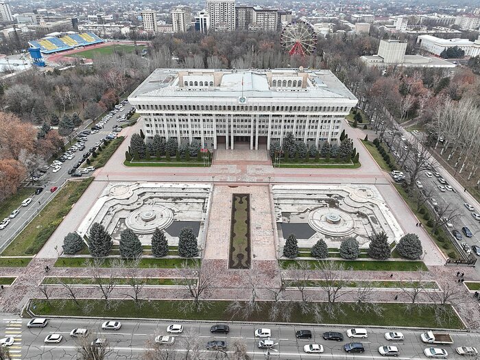 Weißes Haus in Bischkek