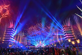 Chinesisches Neujahr in Kaohsiung mit Feuerwerk