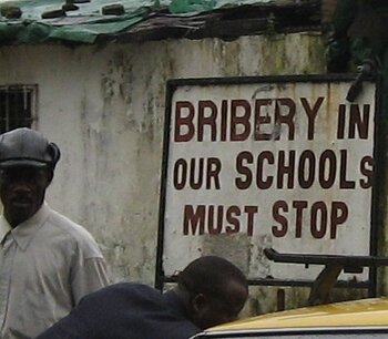 Anti-Korruptionsposter in Liberia 2004