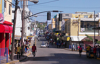 Straße in Montego Bay, Jamaika