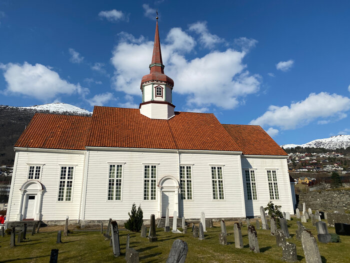Kirche in Nordfjordeid Kirche in Nordfjordeid