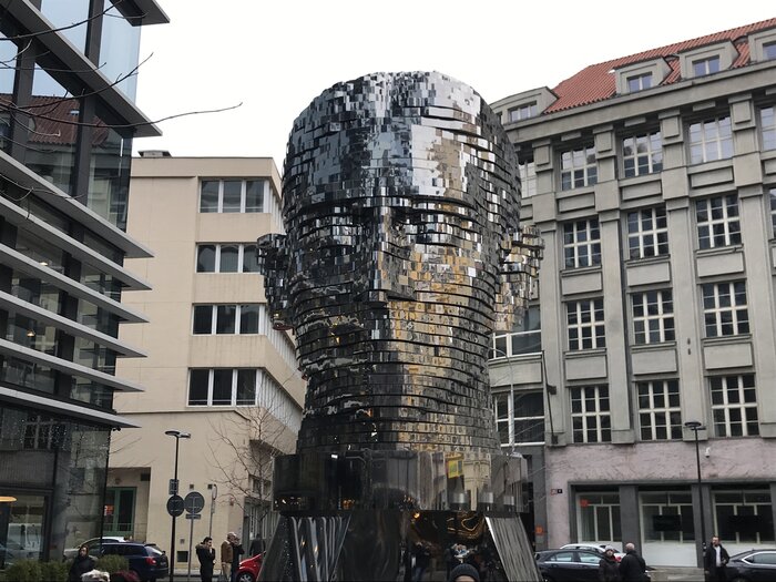 Franz-Kafka-Kopf in Prag