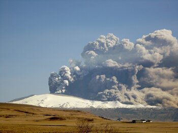 Ausbruch des Eyjafjallajökull am 17. April 2010