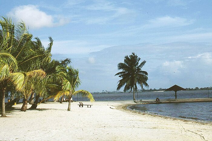 Strand in Cocody