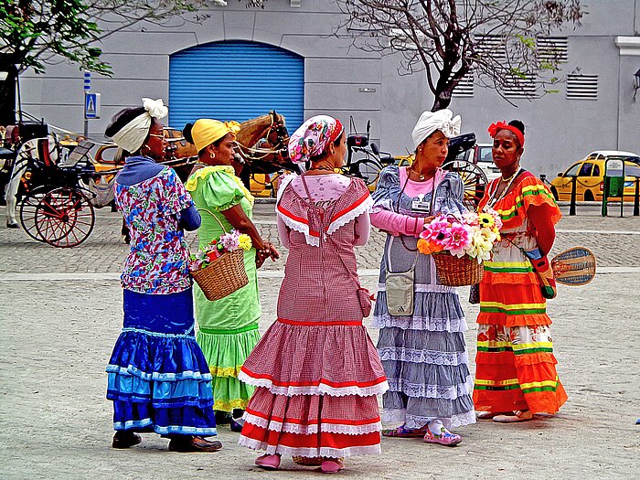 Blumenverkäuferinnen in Havanna